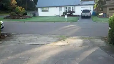 Driveway Demolition & Replacement: concrete demolition work by Redmond Concrete, concrete contractor serving Woodinville (photo 3 of 6)