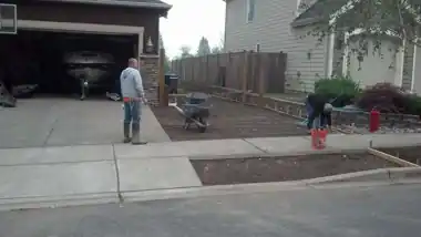 Driveway Extension with Drainage in Snohomish, WA: concrete driveway work by Redmond Concrete (photo 6 of 6)