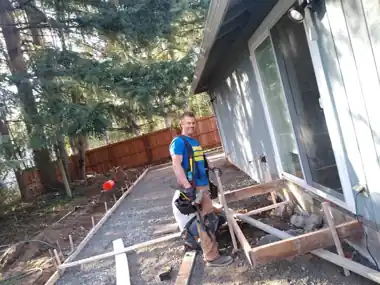 Back Patio & Step Forming: concrete patio and wall work by Redmond Concrete, concrete contractor serving Bothell (photo 2 of 2)