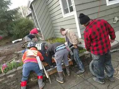 More Patios, Walkways & Steps: concrete walkway and steps work by Redmond Concrete, concrete contractor serving Bothell (photo 30 of 31)