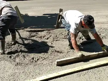 More Patios, Walkways & Steps: concrete walkway and steps work by Redmond Concrete, concrete contractor serving Woodinville (photo 31 of 31)