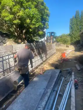 Bothell Firefighter’s Octagon Driveway & Retaining Wall in Bothell, WA: concrete driveway work by Redmond Concrete (photo 25 of 27)