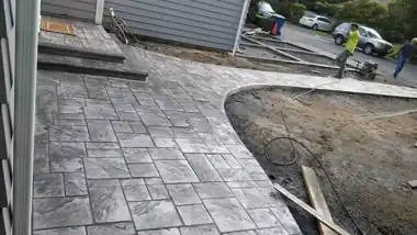 More Stamped & Decorative Concrete: concrete patio and wall work by Redmond Concrete, concrete contractor serving Redmond (photo 15 of 35)