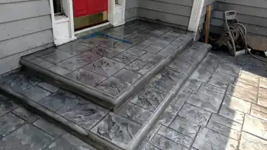 More Stamped & Decorative Concrete: concrete patio and wall work by Redmond Concrete, concrete contractor serving Kirkland (photo 16 of 35)