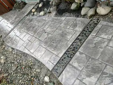 More Stamped & Decorative Concrete: concrete patio and wall work by Redmond Concrete, concrete contractor serving Bothell (photo 17 of 35)