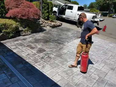 More Stamped & Decorative Concrete: concrete patio and wall work by Redmond Concrete, concrete contractor serving Redmond (photo 23 of 35)