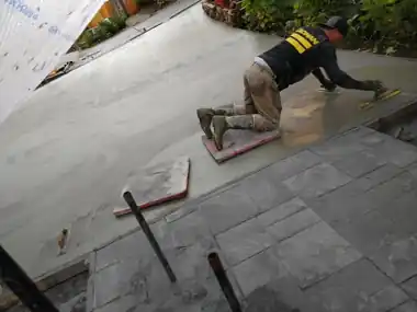 More Stamped & Decorative Concrete: concrete patio and wall work by Redmond Concrete, concrete contractor serving Woodinville (photo 34 of 35)
